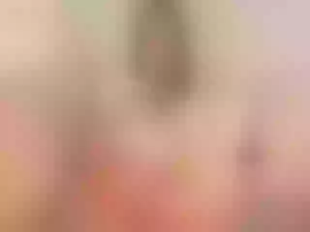 Live sex webcam photo for EMI_333 #273528096