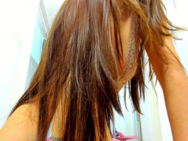Live sex webcam photo for EaseAce #273199099