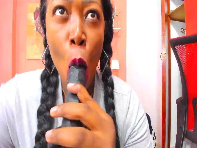 Live sex webcam photo for Ebony_prin01 #274422493