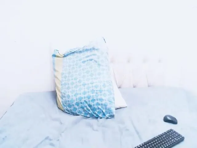 Live sex webcam photo for Ebonyindian07 #272827447