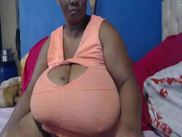 Live sex webcam photo for EbonyxBBW #272461967