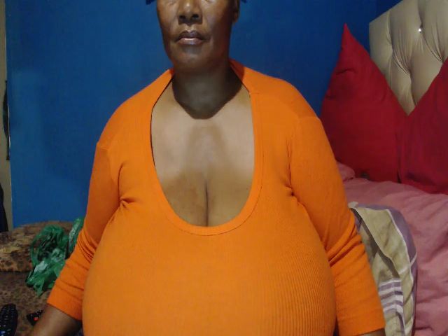 Live sex webcam photo for EbonyxBBW #272678159