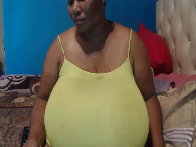 Live sex webcam photo for EbonyxBBW #272710685