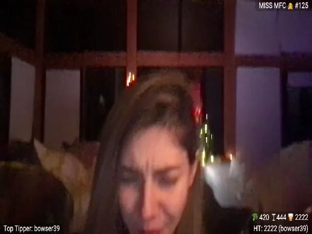 Live sex webcam photo for EffyBehave #271795782