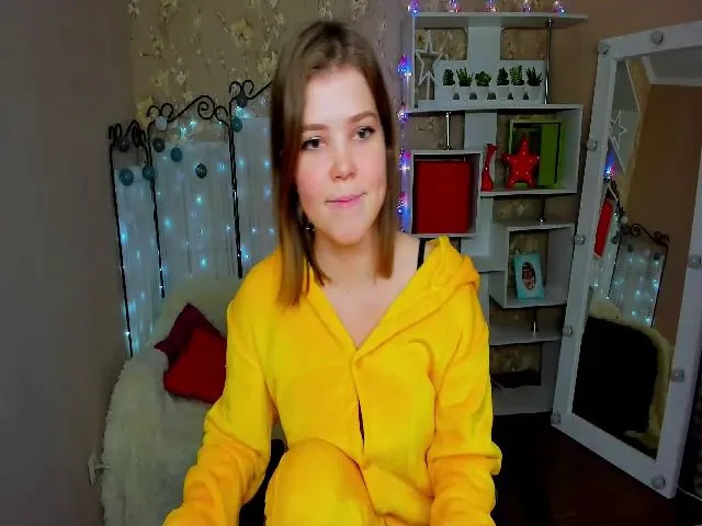 Live sex webcam photo for EffyShy #272179723