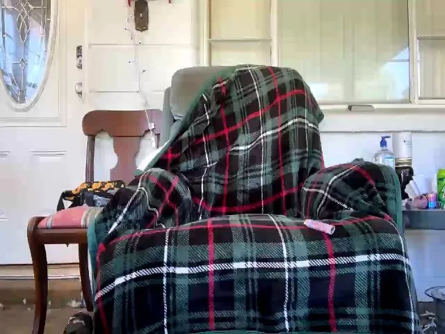 Live sex webcam photo for EgyptnNectar #273574946