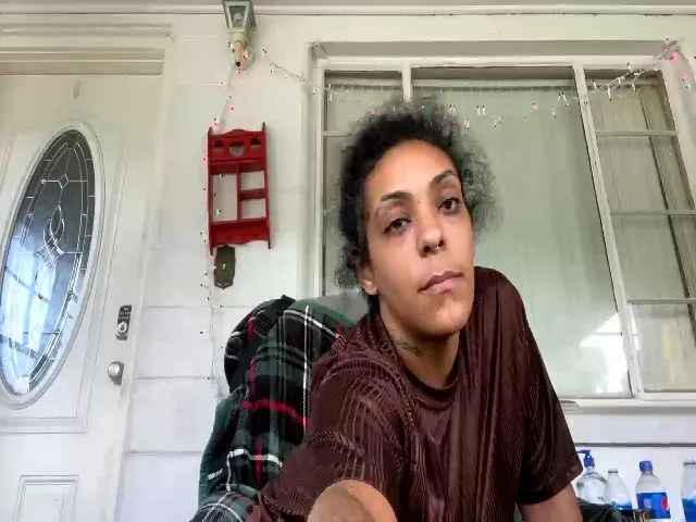 Live sex webcam photo for EgyptnNectar #273603562