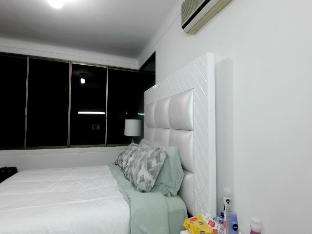 Live sex webcam photo for Einnyn_sweet #271851424