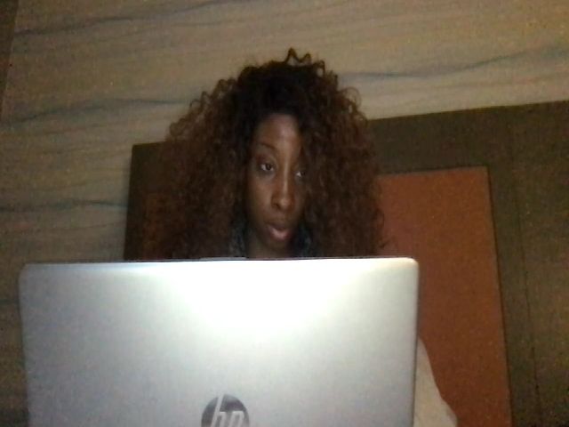 Live sex webcam photo for Ejade #272172359