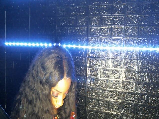 Live sex webcam photo for Ejade #273634555