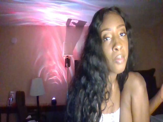 Live sex webcam photo for Ejade #273808827