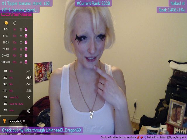 Live sex webcam photo for El_Dragon69 #272064258