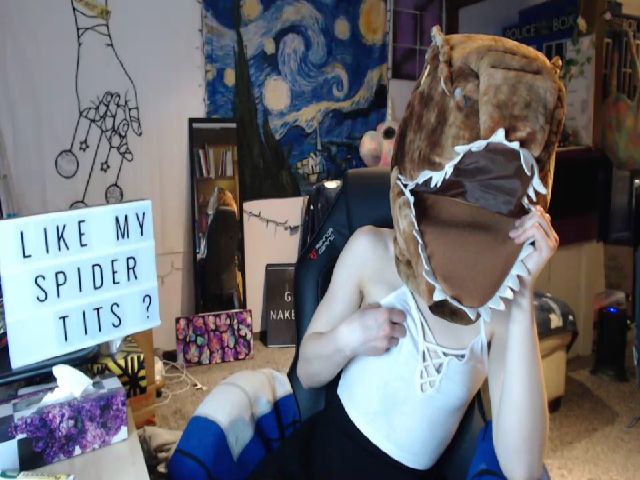 Live sex webcam photo for El_Dragon69 #272960839