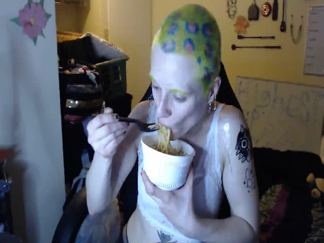 Live sex webcam photo for El_Dragon69 #273343288