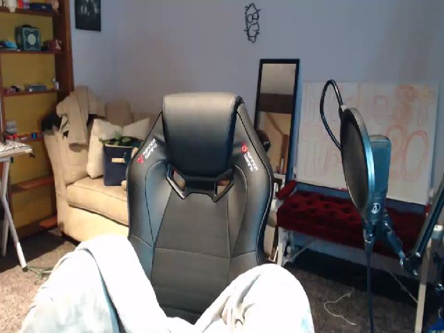 Live sex webcam photo for El_Dragon69 #273680429