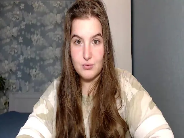 Live sex webcam photo for ElanisBlair #272526784