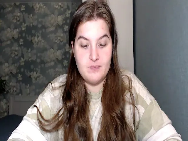 Live sex webcam photo for ElanisBlair #272622789