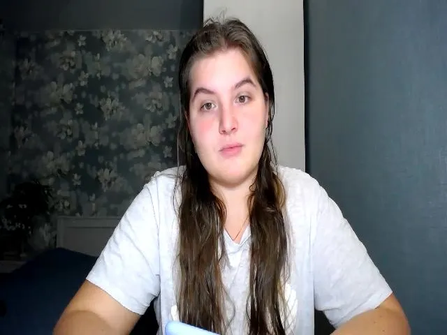 Live sex webcam photo for ElanisBlair #272664412