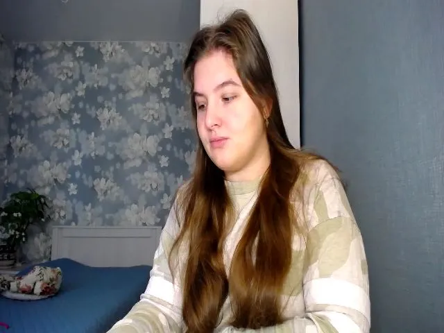 Live sex webcam photo for ElanisBlair #272708841