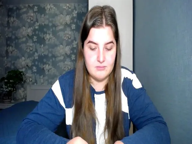 Live sex webcam photo for ElanisBlair #272802246