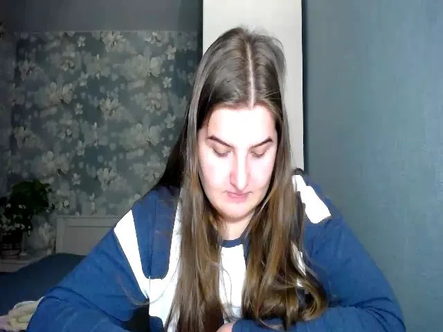 Live sex webcam photo for ElanisBlair #272844513