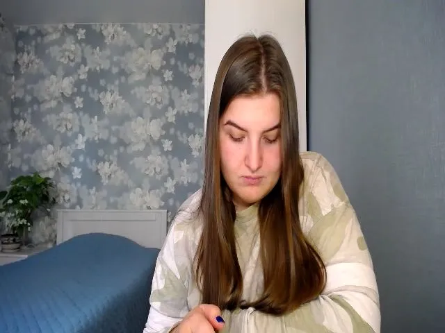 Live sex webcam photo for ElanisBlair #272953514