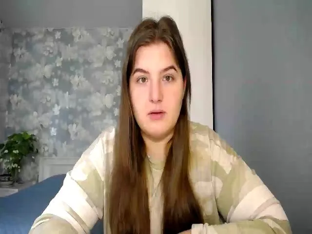 Live sex webcam photo for ElanisBlair #272967493