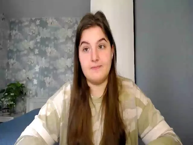 Live sex webcam photo for ElanisBlair #272967539