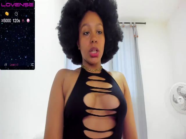 Live sex webcam photo for Electric_Bae #287889375