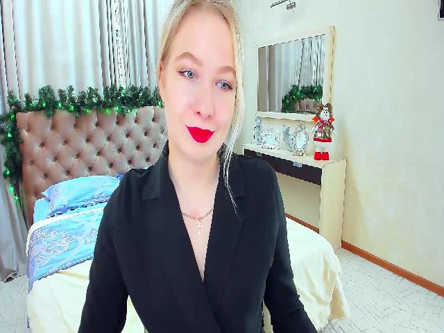 Live sex webcam photo for ElegantLook #272063267