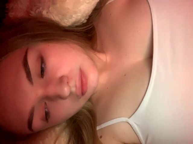 Live sex webcam photo for Elegantlady19 #271807021