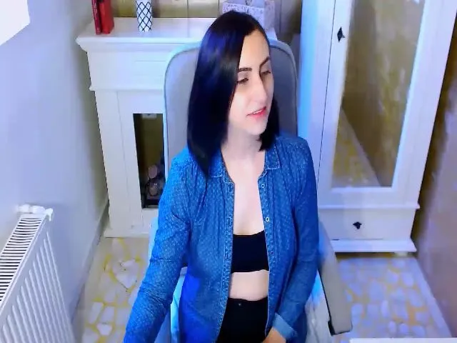 Live sex webcam photo for ElenaSworld #273322770