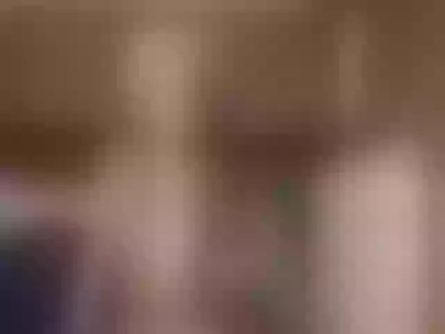 Live sex webcam photo for Elenajones #273905642