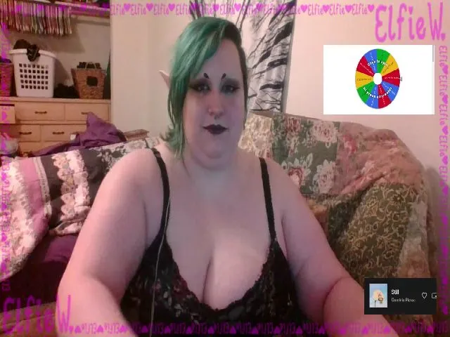 Live sex webcam photo for ElfieW #275161551