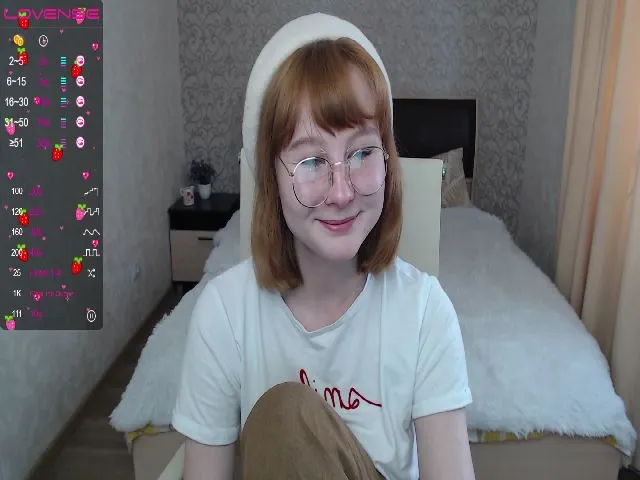 Live sex webcam photo for Eliemalkovich #273292924
