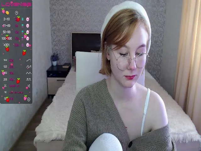 Live sex webcam photo for Eliemalkovich #274635446