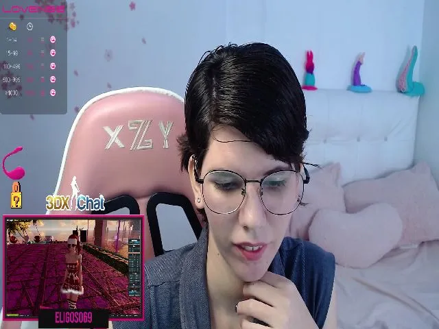 Live sex webcam photo for Eligos69 #271731802