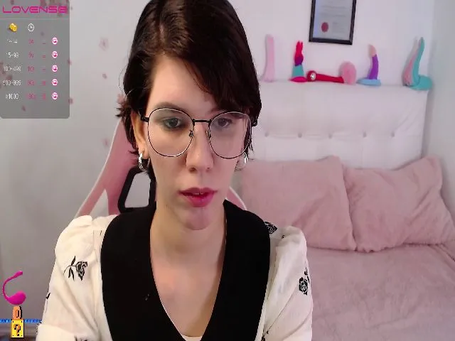 Live sex webcam photo for Eligos69 #271917102