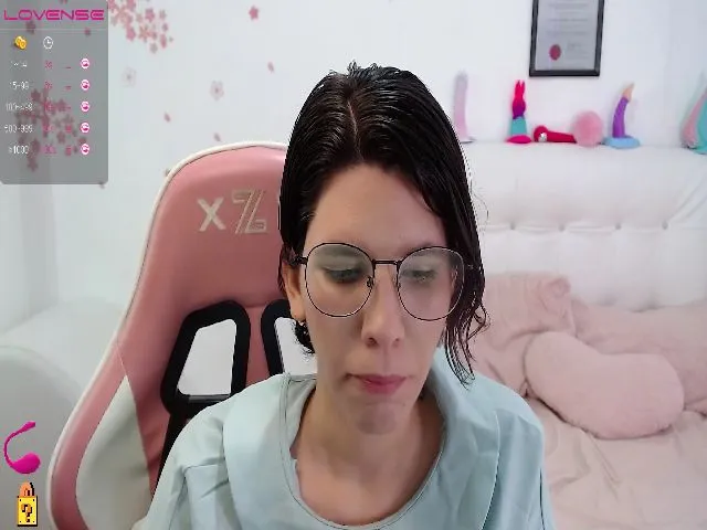 Live sex webcam photo for Eligos69 #272290126