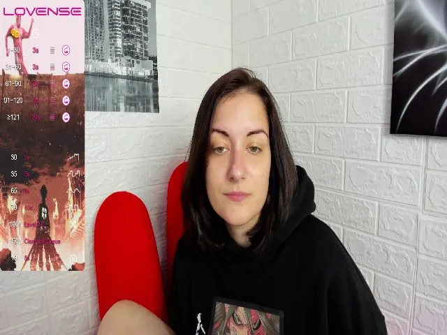 Live sex webcam photo for Elise_sweet #275358846