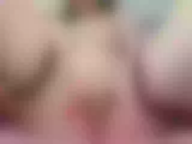 Live sex webcam photo for ElissaSquirt #273587192