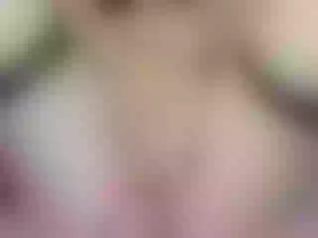 Live sex webcam photo for ElissaSquirt #273672081