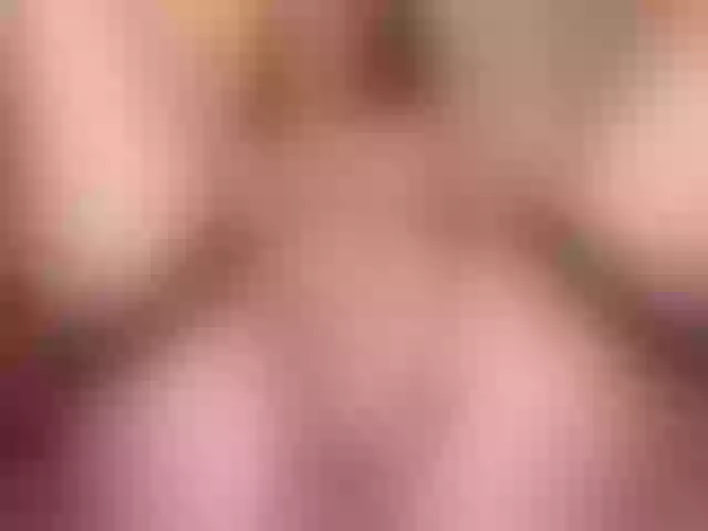 Live sex webcam photo for ElissaSquirt #273695233