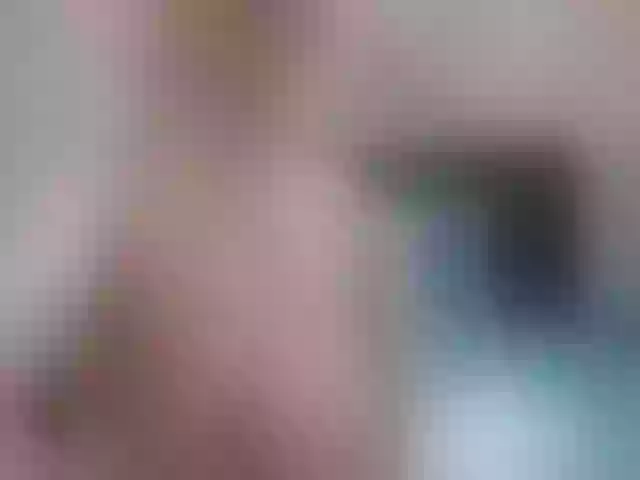 Live sex webcam photo for ElizabethEven #272759092