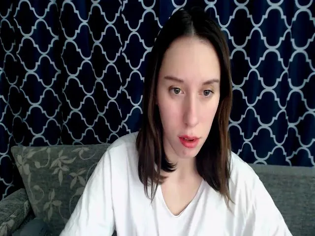 Live sex webcam photo for Elizza_x #272168719