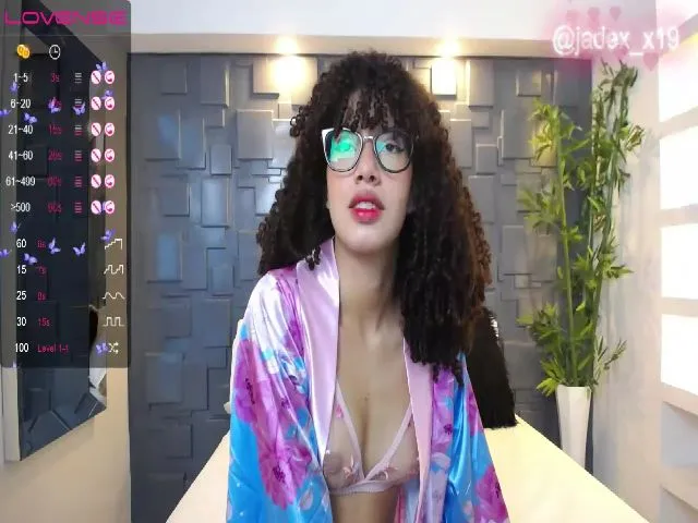 Live sex webcam photo for Ella_Jadex #272907019