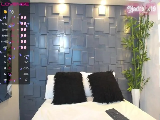 Live sex webcam photo for Ella_Jadex #272930754