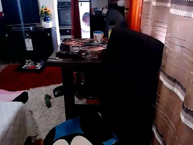 Live sex webcam photo for Ella_Sunshine #287890782