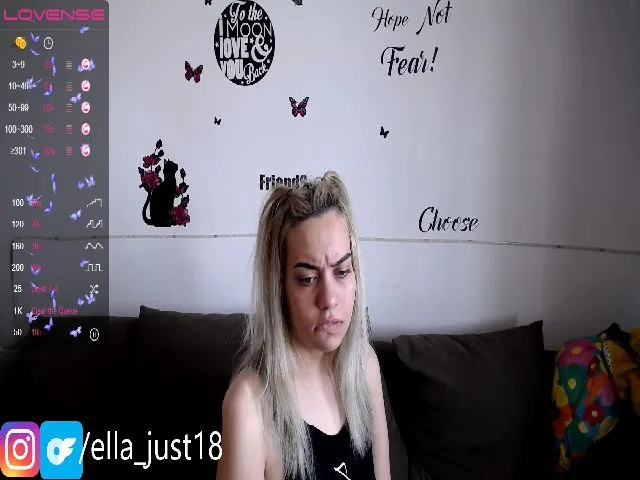 Live sex webcam photo for Ella_just18 #273139160