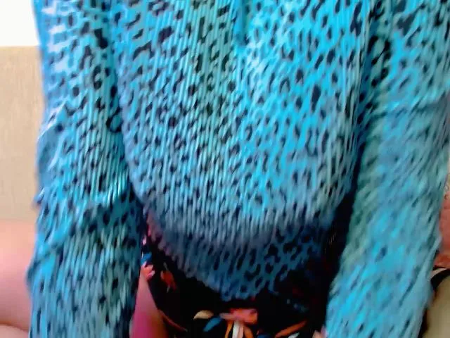 Live sex webcam photo for Ellaquality #272387113
